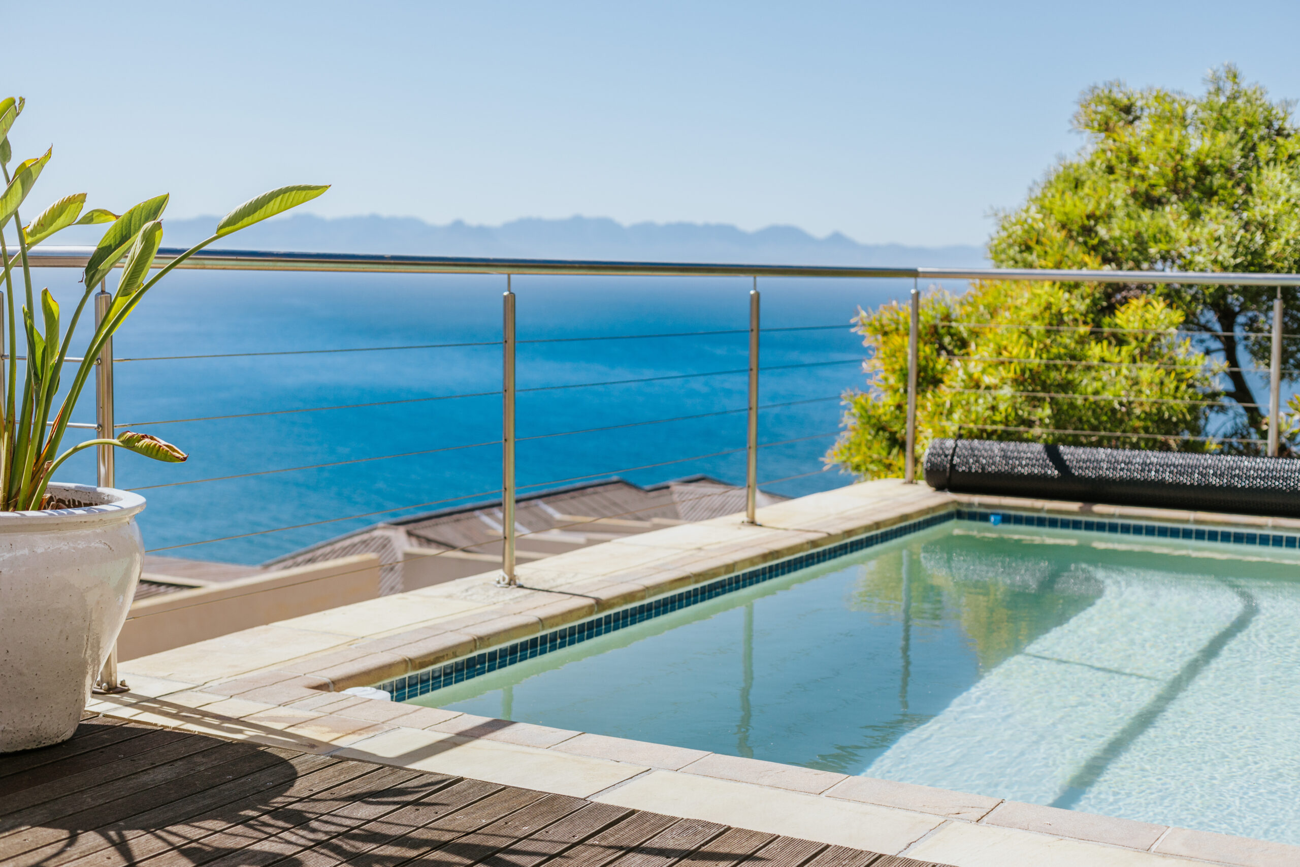 OCEAN SONG FALSE BAY VILLA